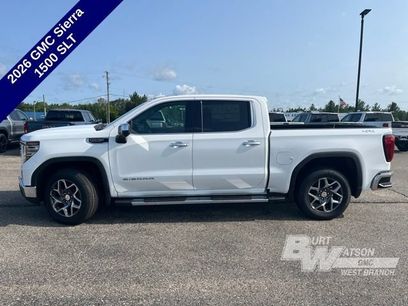 New 2026 GMC Sierra 1500 SLT w/ SLT Premium Package
