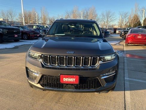 Used 2022 Jeep Grand Cherokee Limited 4xe image 2