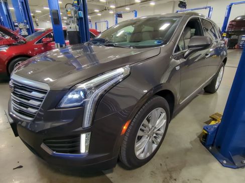 Used 2019 Cadillac XT5 Premium Luxury AWD/4WD image 7
