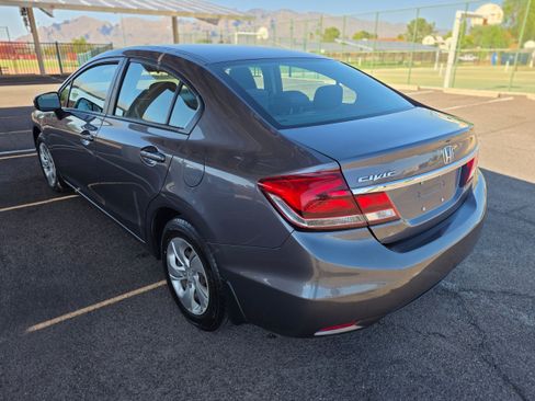 Used 2014 Honda Civic LX image 3