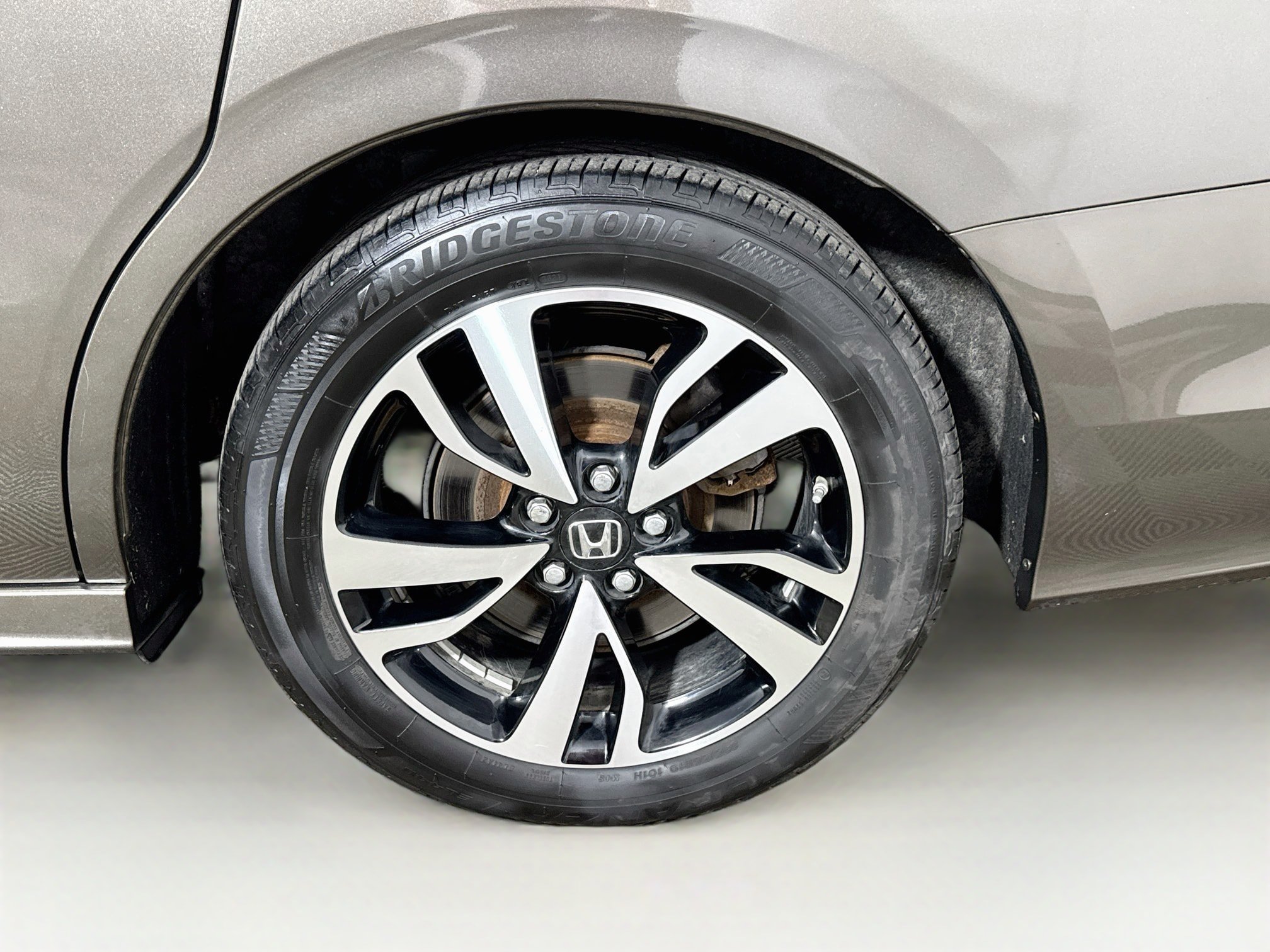 Used 2018 Honda Odyssey Elite image 29