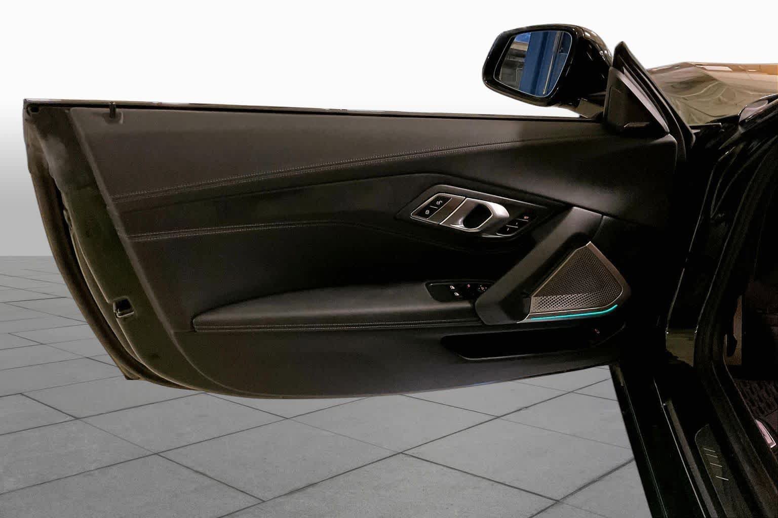 Used 2025 BMW Z4 M40i w/ Edition RWD image 17
