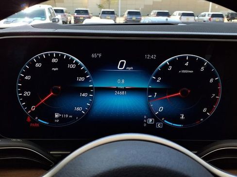 Used 2022 Mercedes-Benz GLE 350 image 10