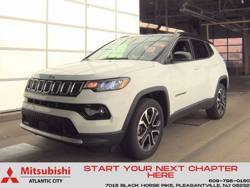 Used 2023 Jeep Compass Limited AWD/4WD image 1