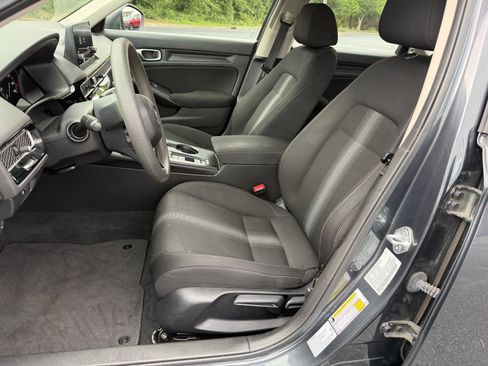 Used 2023 Honda Civic LX image 15
