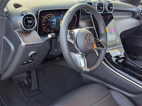 New 2026 Mercedes-Benz GLC 300 image 3