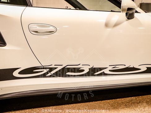 Used 2016 Porsche 911 GT3 RS RWD image 64