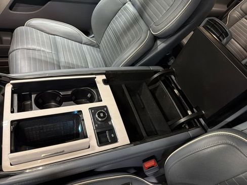 Used 2021 Lincoln Navigator Black Label image 25