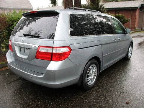 Used 2006 Honda Odyssey Touring image 3
