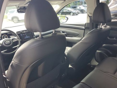 Used 2022 Hyundai Tucson SEL w/ Convenience + Premium Package FWD image 12