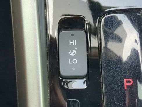 Used 2016 Honda Accord Touring image 25