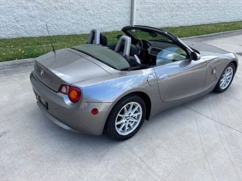 Used 2003 BMW Z4 2.5i RWD image 19