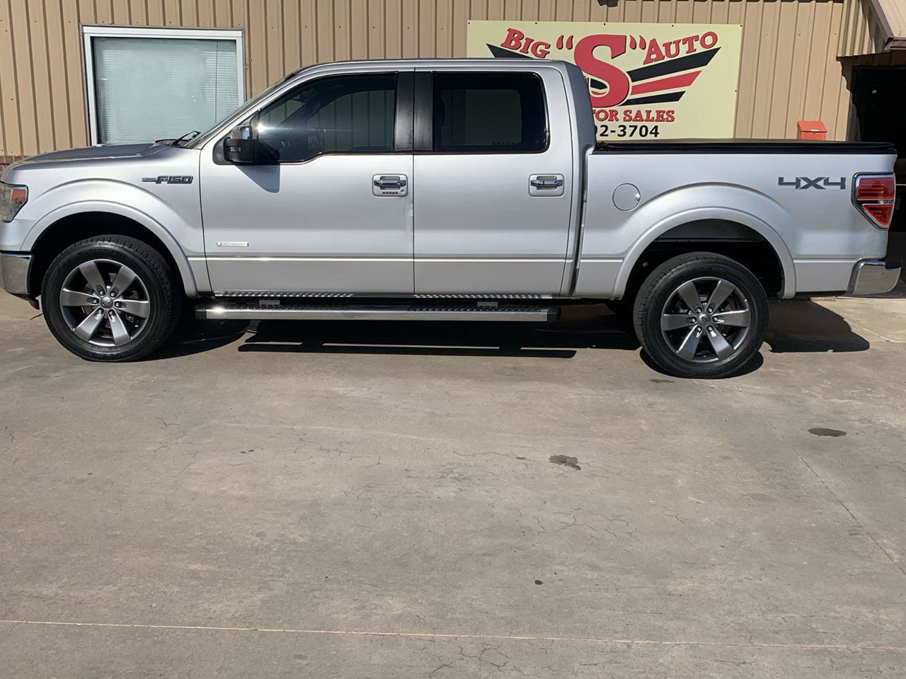 Used 2014 Ford F150 Lariat w/ Equipment Group 502A Luxury AWD/4WD image 5