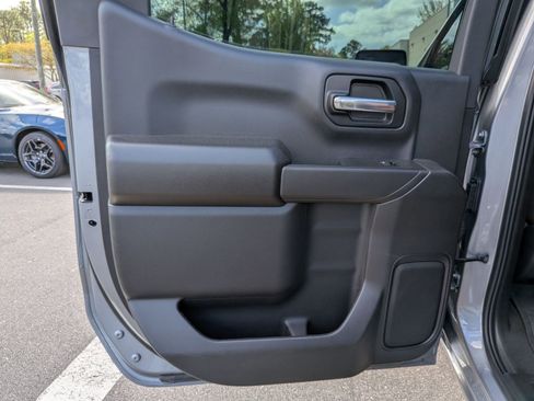 Used 2026 Chevrolet Silverado 1500 Custom Trail Boss w/ Dark Appearance Package image 24