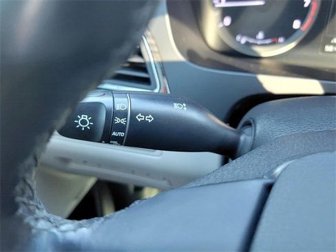 Used 2017 Hyundai Sonata Limited w/ Ultimate Package 04 image 18