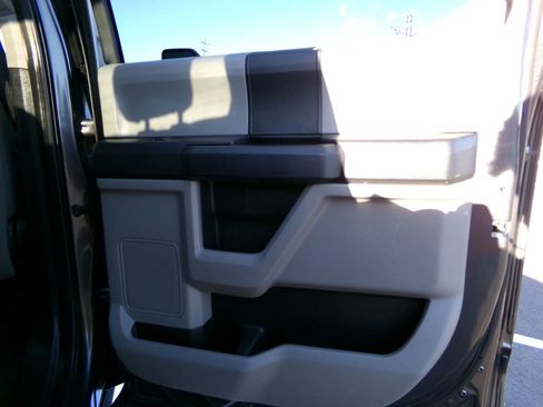 Used 2020 Ford F250 XL w/ STX Appearance Package image 16