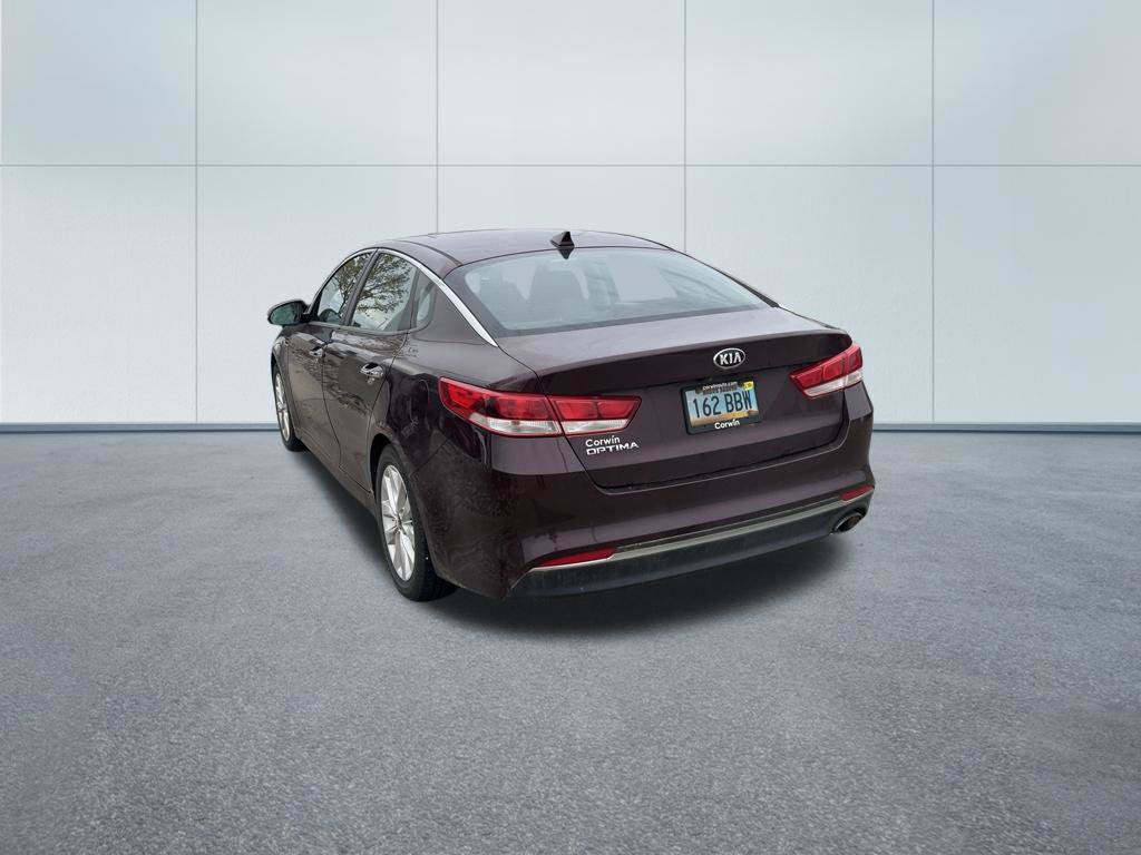 Used 2017 Kia Optima LX FWD image 8