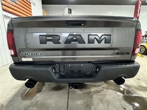 Used 2016 RAM 1500 Rebel w/ Luxury Group AWD/4WD image 8