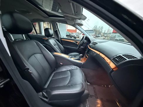 Used 2006 Mercedes-Benz E 350 4MATIC Sedan image 27