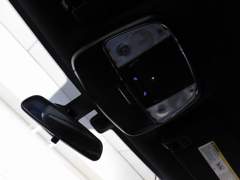 Used 2019 Jeep Grand Cherokee Laredo image 66