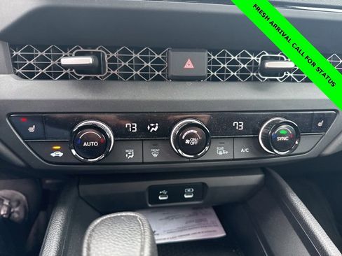 Certified 2023 Honda Accord EX image 27