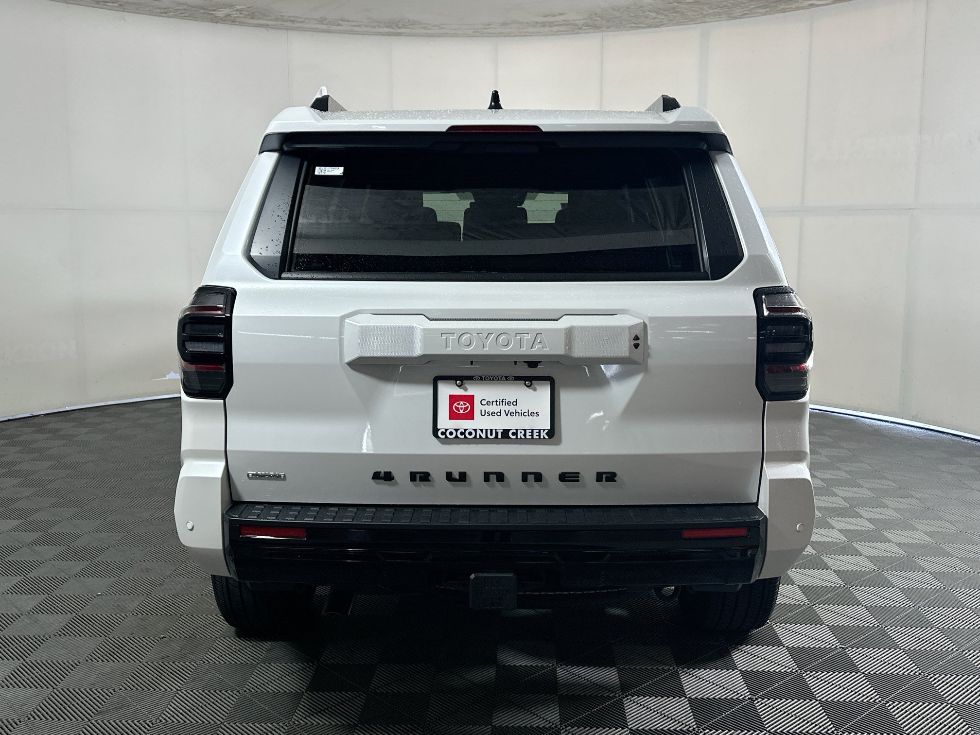 Used 2026 Toyota 4Runner TRD Sport Premium AWD/4WD image 4