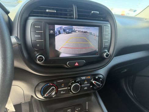 Used 2022 Kia Soul LX w/ Technology Package image 20