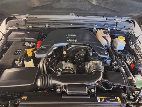 Used 2021 Jeep Gladiator Mojave image 29