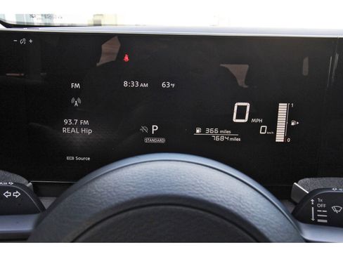 Certified 2025 Nissan Kicks SV image 16