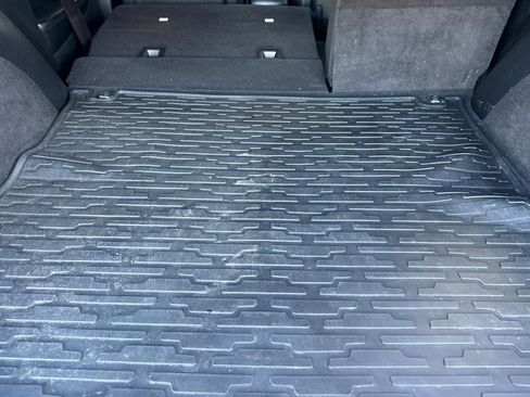 Certified 2020 Jeep Grand Cherokee Limited w/ Luxury Group II image 15