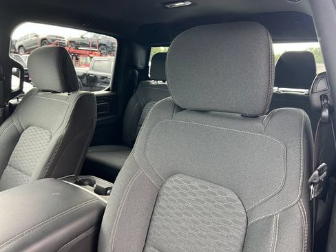 Used 2025 RAM 1500 Big Horn AWD/4WD image 14