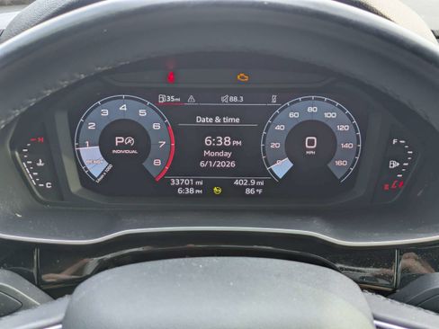 Certified 2023 Audi Q3 2.0T Premium w/ Convenience Package AWD/4WD image 37