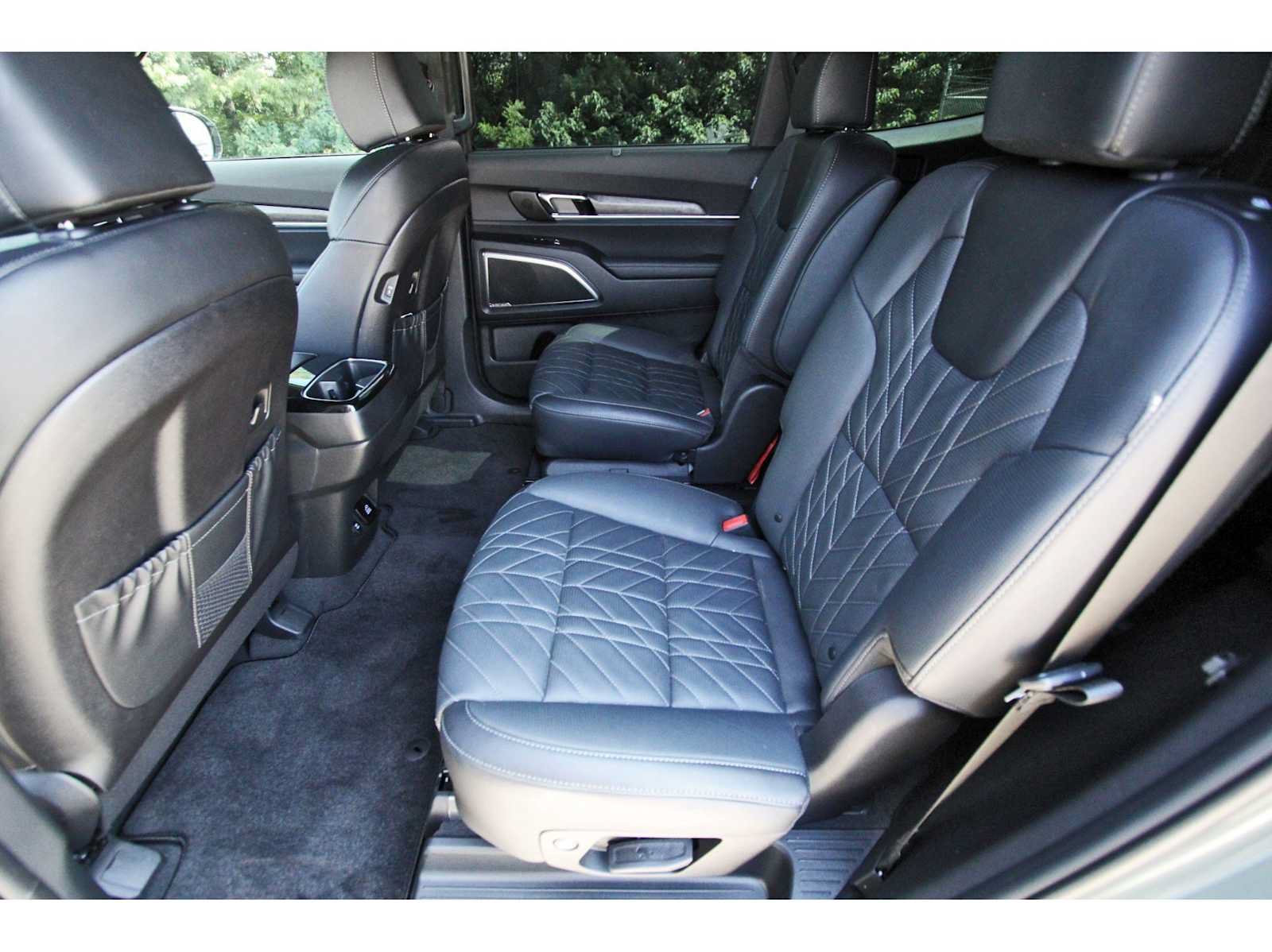 Used 2025 Kia Telluride SX Prestige X-Line AWD/4WD image 12