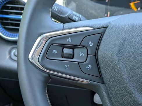 Used 2026 Chevrolet Trax LT w/ Driver Confidence Package image 25