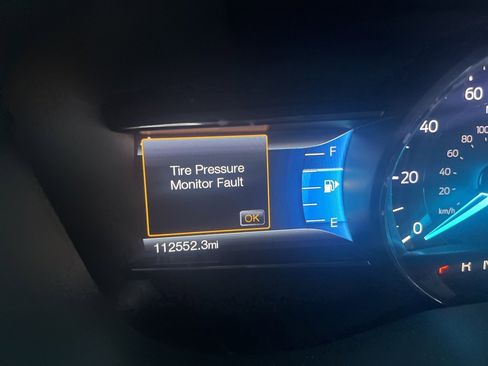 Used 2016 Ford Explorer XLT w/ Equipment Group 202A image 14