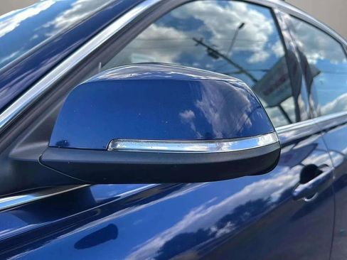 Used 2017 BMW 330i xDrive Sedan image 11