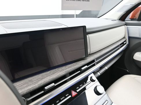 Certified 2024 Hyundai Santa Fe Calligraphy image 23