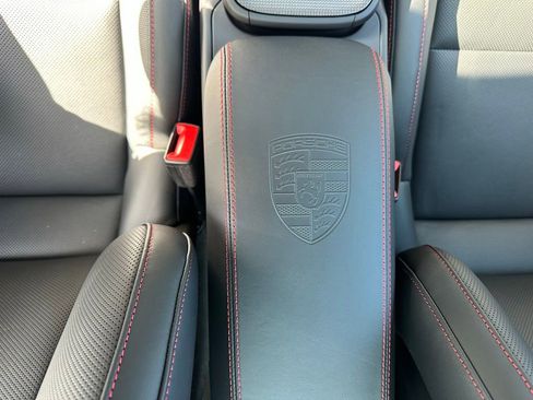 Certified 2025 Porsche 911 Targa 4 GTS AWD/4WD image 35