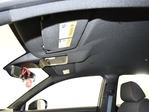 Certified 2024 Honda HR-V Sport image 38