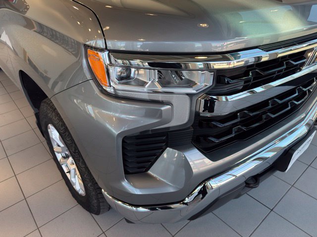 Certified 2023 Chevrolet Silverado 1500 LT w/ Z71 Off-Road Package AWD/4WD image 37