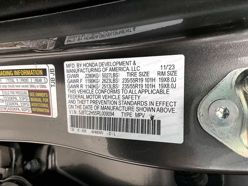 Used 2024 Acura RDX SH-AWD w/ Technology Package image 18