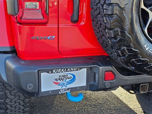 Used 2022 Jeep Wrangler Unlimited Rubicon 4xe w/ Dual Top Group image 14