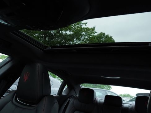 New 2024 Maserati Quattroporte Modena Ultima Q4 image 31