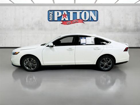 Used 2023 Honda Accord EX-L image 4