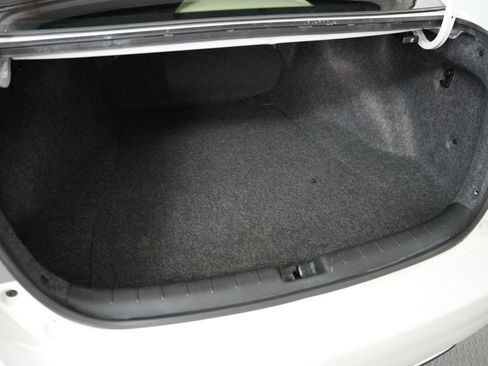 Used 2014 Honda Accord EX-L image 33