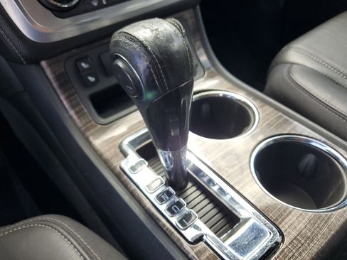 Used 2014 GMC Acadia SLT image 24