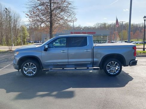 Used 2023 Chevrolet Silverado 1500 High Country w/ Technology Package image 10