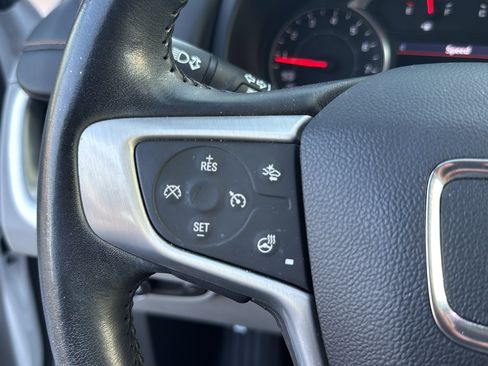 Used 2020 GMC Terrain SLT w/ Preferred Package FWD image 13