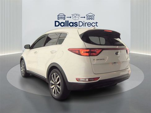 Used 2018 Kia Sportage EX image 8