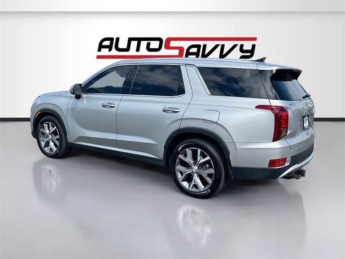 Used 2022 Hyundai Palisade SEL w/ 8P Bench Seat Package image 5